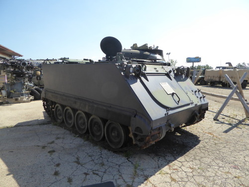 fromcruise-instoconcours - One of a good number of M113 tracked...