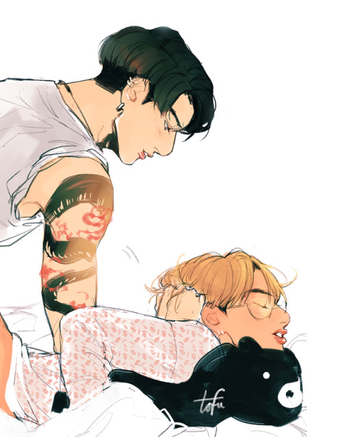 shuaitofu:  (mini hiatus) sorry for lack of artedit: THANKS FOR 10K!!