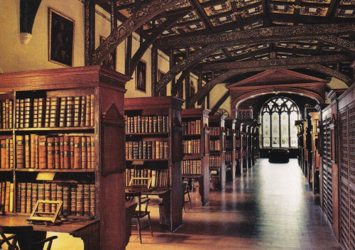 wanderthewood:Duke Humfrey’s Library, the oldest reading room at the Bodleian Library, Oxford, Engla