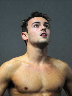 sean-clancy:  Tom Daley 