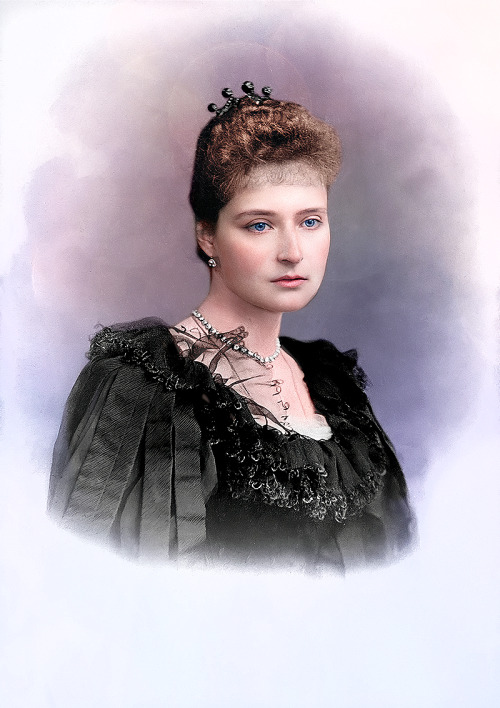 empress-alexandra: Princess Alix of Hesse, later Empress Alexandra of Russia, in mourning for her fa
