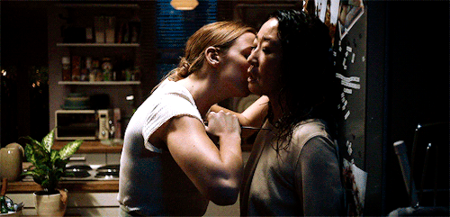 killingevegifs:Are you wearing it?