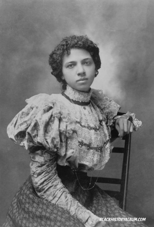 blackhistoryalbum:THE WAY WE WERE - THE BLACK VICTORIANS | 1898 Formal portrait of African American 