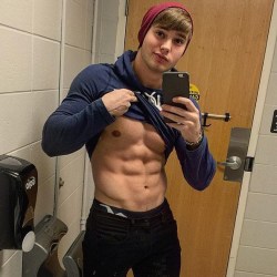 triley021:  Watch HUNG college guys stroke their BIG dicks on cam at LiveCamJocks.com - join free &amp; get 120 credits now!