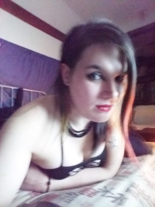 tenaciousconnection: Https://www.chaturbate.com/sofisins follow me there and wait for emails when I 