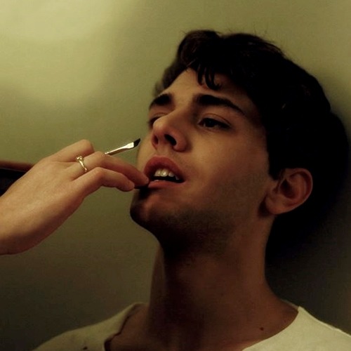 going-steady-xx: Xavier Dolan on the set of “I Killed My Mother”