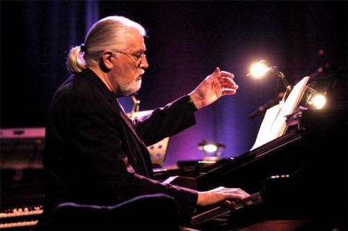 June 9th, 1941Jon Lord, keyboard player for Deep Purple and Whitesnake, is born in Leicester, Englan