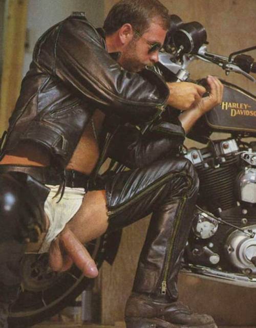 One of the first color leather porn pics I ever got, back in the late &lsquo;80s I think. It loo