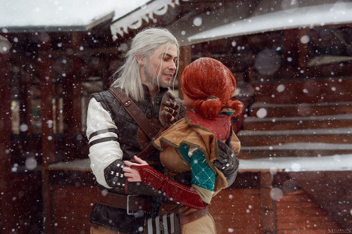 vick_torie as Triss anders_v.cosplay as Geralt photo, makeup by me @milliganvick