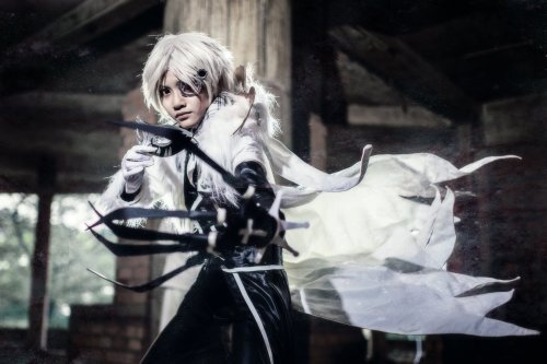 D-GRAYMAN cosplay Cosplayer: Naly Anasan Character: Allen Walker  Photo by Torarara Photo