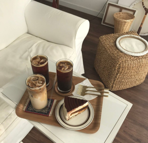 homecafe:https://www.instagram.com/p/BWmbGdHnnMc/