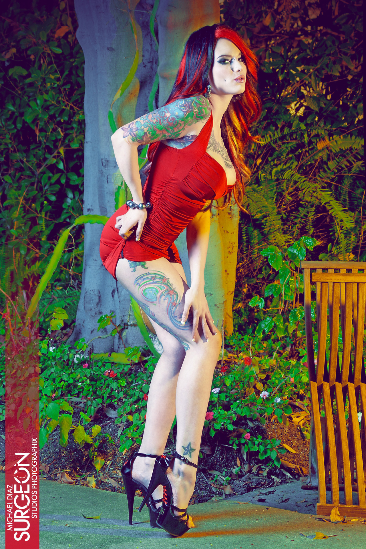 mischiefmadnessmodel:  **Lady in Red** PLEASE SHARE IF YOU LIKE!  Model: Mischief