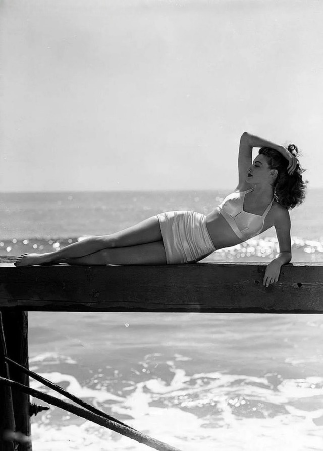 Ava Gardner
Poses on a Wooden Jetty
March 25, 1943
Photo by Eric Carpenter