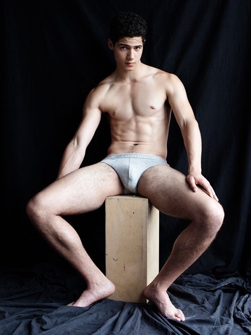 michaelanp:Follow me for more boys: http://michaelanp.tumblr.com