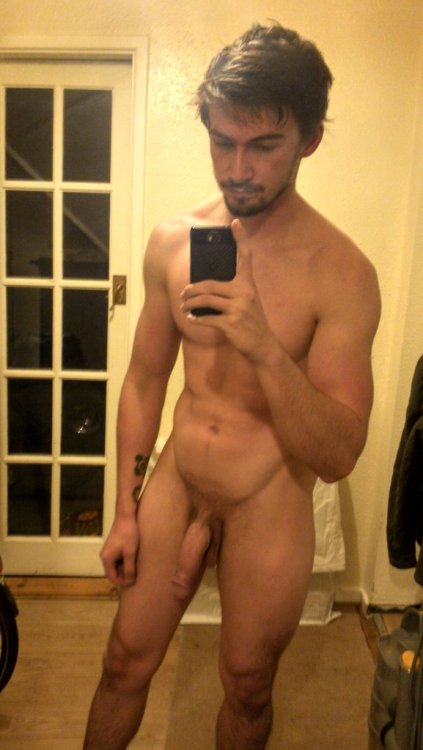 whitford9:  mctportmann:  nakedguyselfies: Fuck I wanna lick every inch of him clean!  Reblogged to http://whitford9.tumblr.com/ 