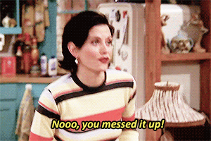 — Nooo, you messed it up! intervint Courtney Cox.
