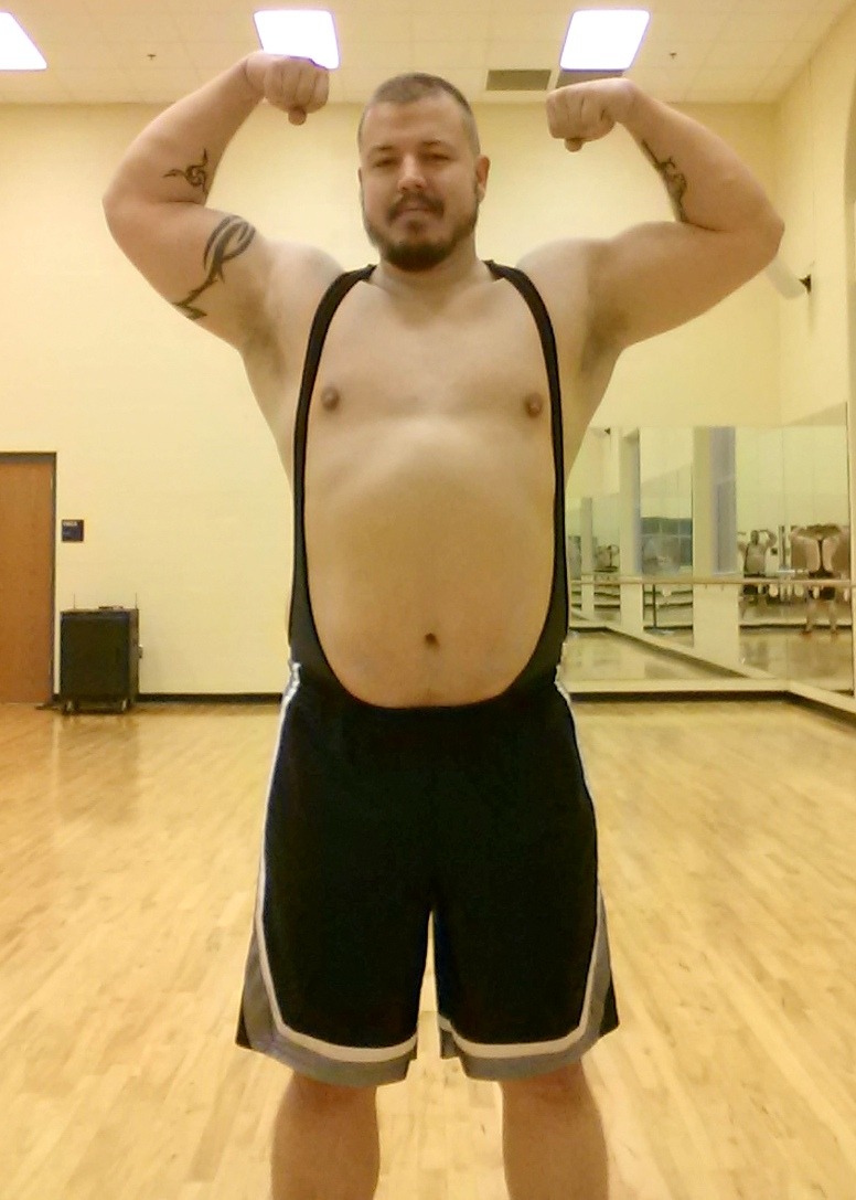 foxbear:  Pre-Holiday Poi and Progress Pics So, the gym closed for the Thanksgiving