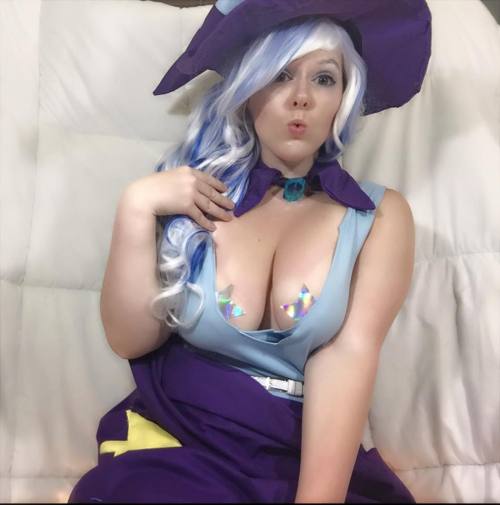 Sexy Trixie by Sparklebutt CosplayBuy her prints here