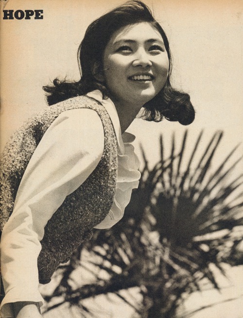 An 18-ish year old Meiko Kaji (梶芽衣子).Scanned from Shukan Myojo (週刊明星), April 8, 1965.http://meikokaj