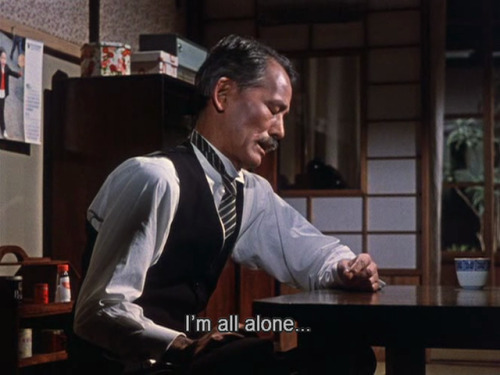 365filmsbyauroranocte:This is the ending of Ozu’s last movie: An Autumn Afternoon (Yasujiro Ozu, 196