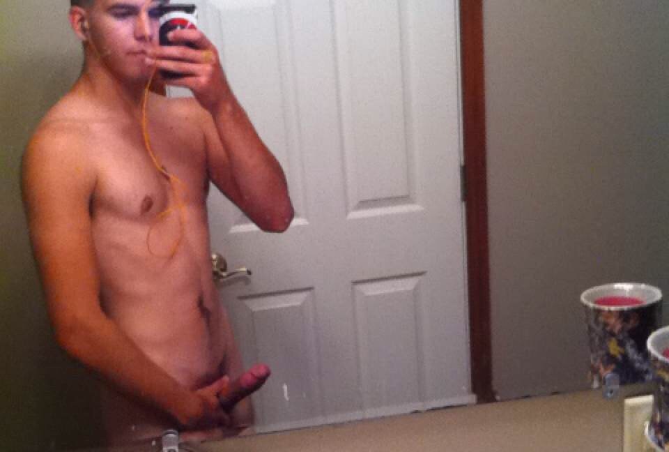 Exclusively Straight Boys