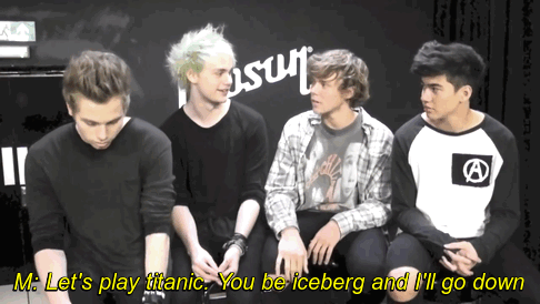 sexycliffconda:  Michael being smooth as fuck -  