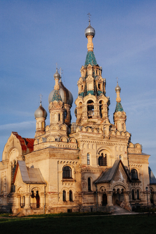 Church of the Holy Image of the Savior, Yaroslavl region, Russia/Храм Спаса Нерукотворного Образа в 