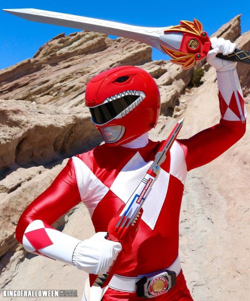 tokucosplay: Mighty Morphin’ Red Ranger / TyrannoRanger cosplayed by  kingofhalloween_.Photography b