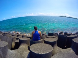 heasiwas:  Reflecting on the Hilo breakwall 