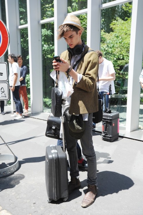  Alexander Ferrario 