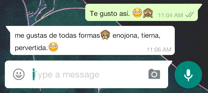 solonecesitocreer:  Qué tierno él. 😍💚  