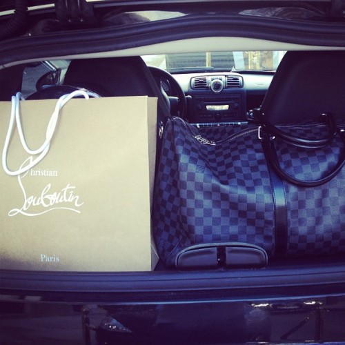 realistswag:  http://realistswag.tumblr.com