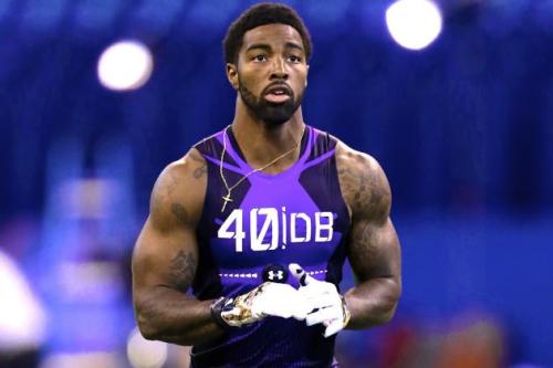 charlibal:  BALLERS we THIRST for seriesWanna RUN some DRILLS with him ???
