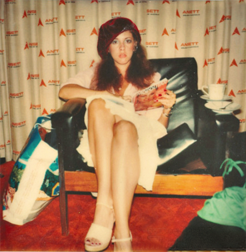 girlmuse: Stevie Nicks, Sydney Airport, Australia, 1979