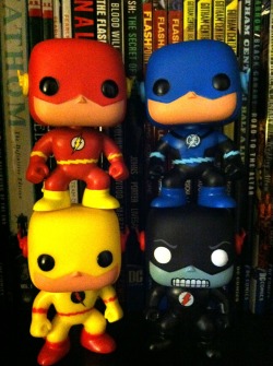 addictedtofunko:  Flashes, so excited to have the blue one 