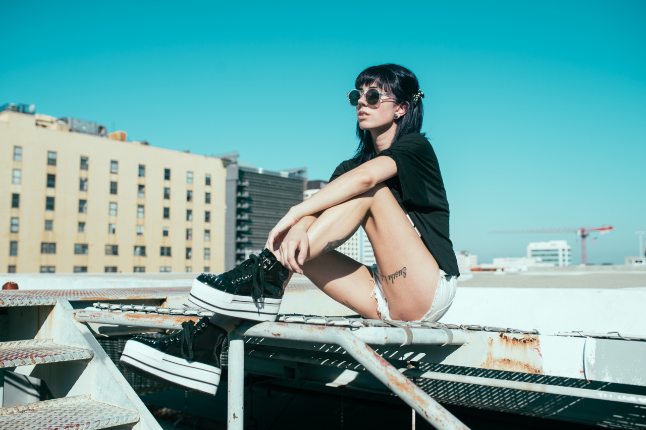 captainhanski:  Hannah Ray for Glamour Kills clothing twitter | instagram | blog | facebook