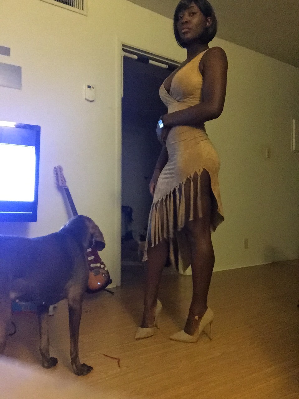 deebott:  Club hoe looks