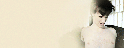 agelessdaughter:the eleventh tribute → [1/5] outfits↳ no outfit lol“Doctor, why are you naked?