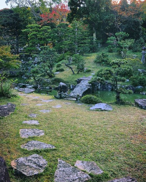 護國寺庭園 [ 兵庫県南あわじ市 ] Gokokuji Temple Garden, Minami-Awaji, Hyogo の写真・記事を更新しました。 ーー淡路国守護・細川氏や徳島藩主・蜂須賀家に