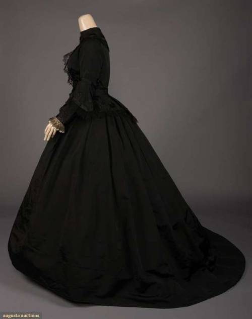 BLACK SILK MOURNING ENSEMBLE, 18601-pc black silk faille dress with band collar, hook &amp; eye 