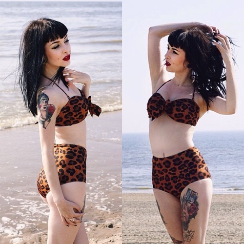 hot-tattoo-girls:  More Hot Tattoo Girls at http://hot-tattoo-girls.blogspot.com http://hot-tattoo-girls.blogspot.com/2014/10/more-hot-tattoo-girls-at-httphot-tattoo_420.html