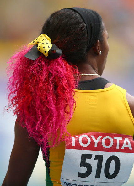 terrasmiles:  callmefranz36:  Shelly Ann Fraser ………..Jamaica   We Likkle but
