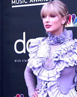 tayloralison:Taylor Swift at the 2019 Billboard Music Awards.