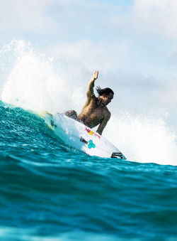 surf4living:  Jordy in OZ.Ph: Ryan MillerX