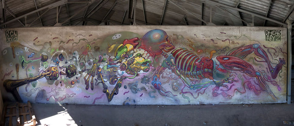 littlelimpstiff14u2:  The Mexican Surrealism of Street Artist Dhear ( aka dhear one
