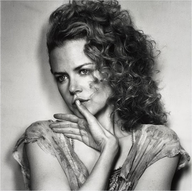 javieribarrola:  Nicole Kidman por Irving Penn 