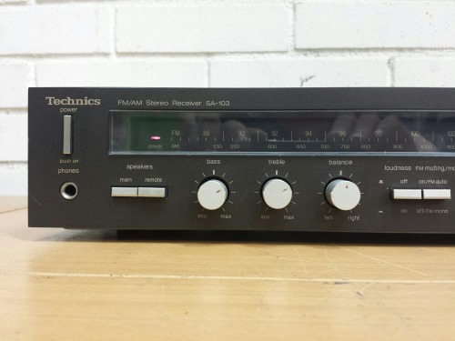 Technics SA-103 AM/FM Stereo Receiver, 1981