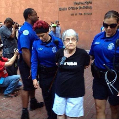 misandry-mermaid: thoughtsofablackgirl: Hedy Epstein, a 90-year-old Holocaust survivor was arrested 