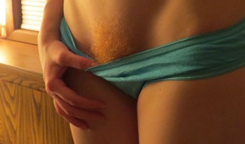 nudiegram: Ginger #YOTB!!! Year of the Bush…. FOREVER!!! - source &amp; credit unknown