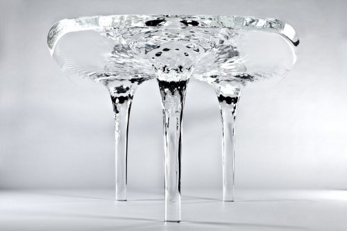 Zaha Hadid, Liquid Glacial Table, 2012. Polished clear plexiglas. London, David Gill Galleries. Phot